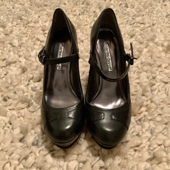 Charles David - Platform Heels - Picture 5 of 5